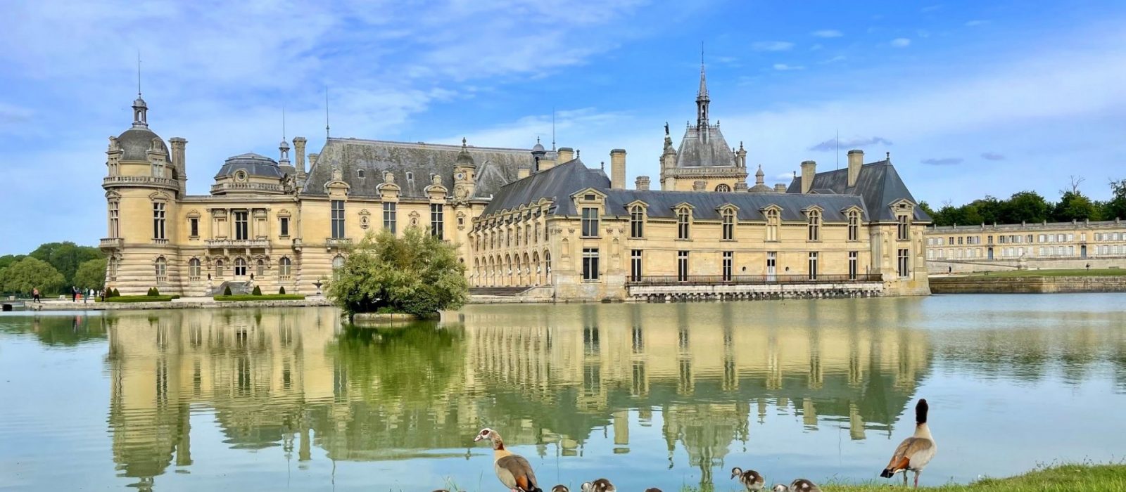 Chateau de Chantilly - Castles, Palaces and Fortresses