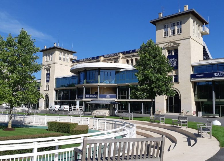 Restaurant panoramique de l'Hippodrome de Chantilly