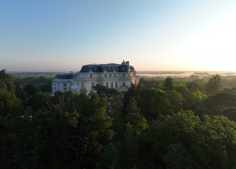 Restaurante & Bar Stradivarius - InterContinental Chantilly Château Mont Royal